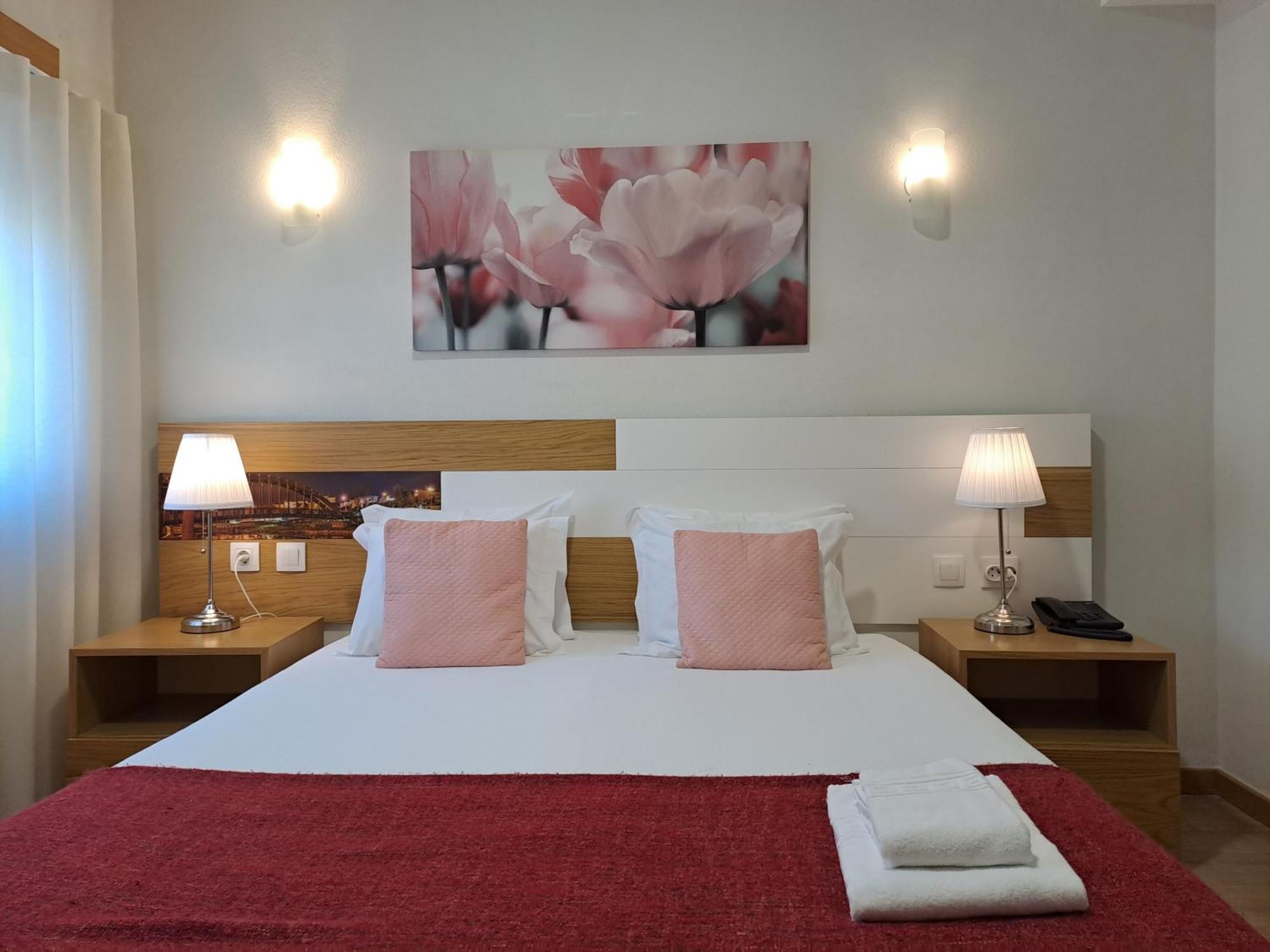 Sertã Hotel Square מראה חיצוני תמונה